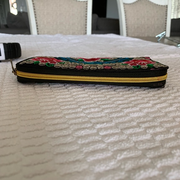 🎈Vintage 💯 Embroidery Wallet - Picture 4 of 10